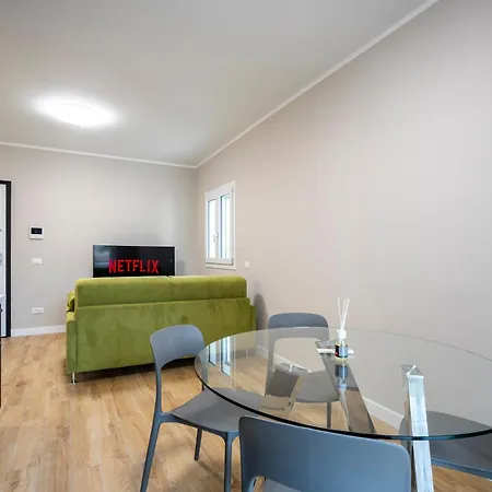 Residenza Novoli Prestige - Private Free Parking